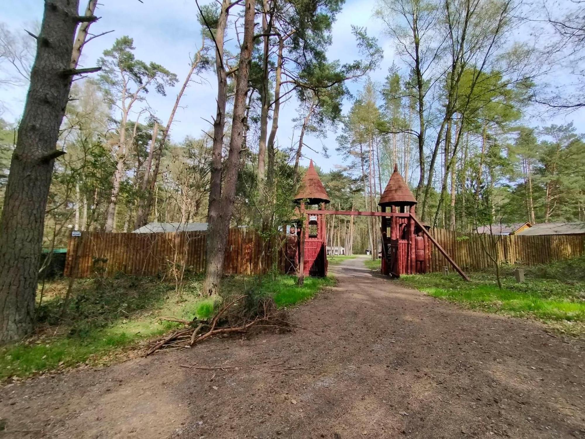 Osrodek Wypoczynkowy Skrzat Villa Pobierowo Exterior photo